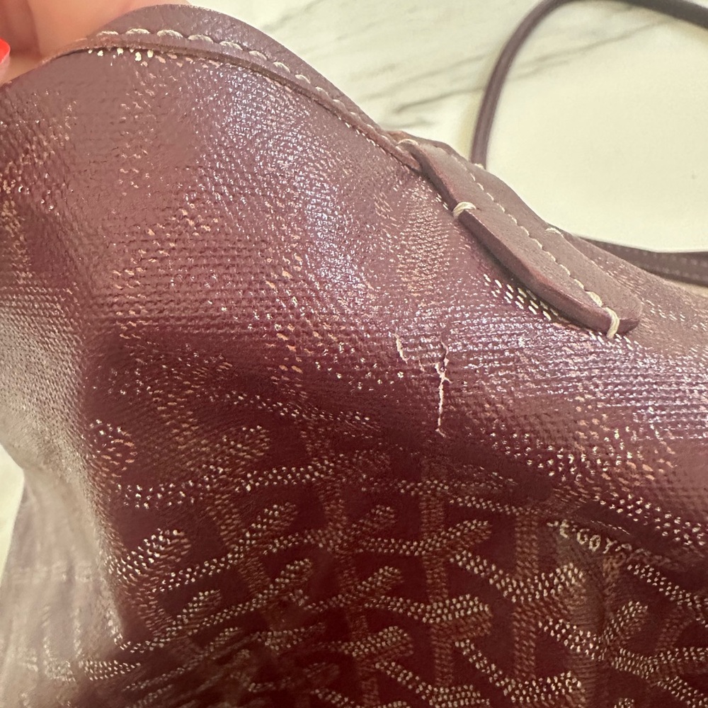 Authentic Goyard Burgundy Saint Louis GM bag. Very worn. - Picture 9 of 15